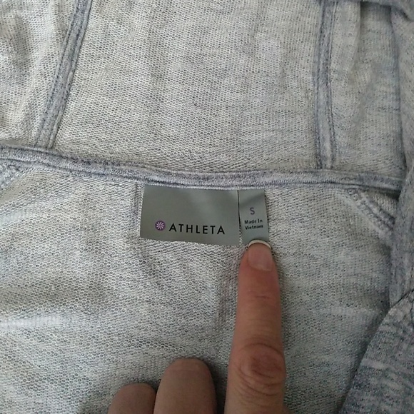 Athleta cozy long sleeve - Picture 4 of 4